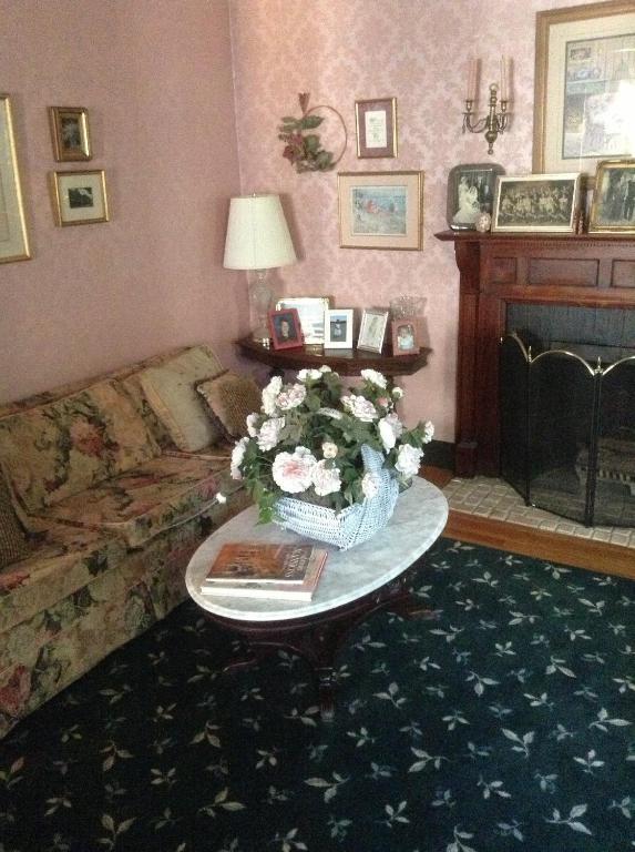 Newport Rose Cottage Bagian luar foto